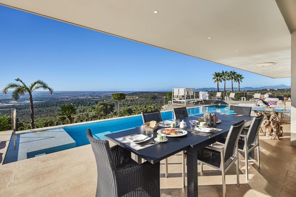 Eden Roc Villa Portol Luaran gambar